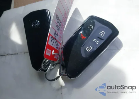 2024 Volkswagen Atlas Cross Sport 2.0T Sel Premium R-Line z USA, uszkodzony, nr VIN 1V2FE2CA8RC255243